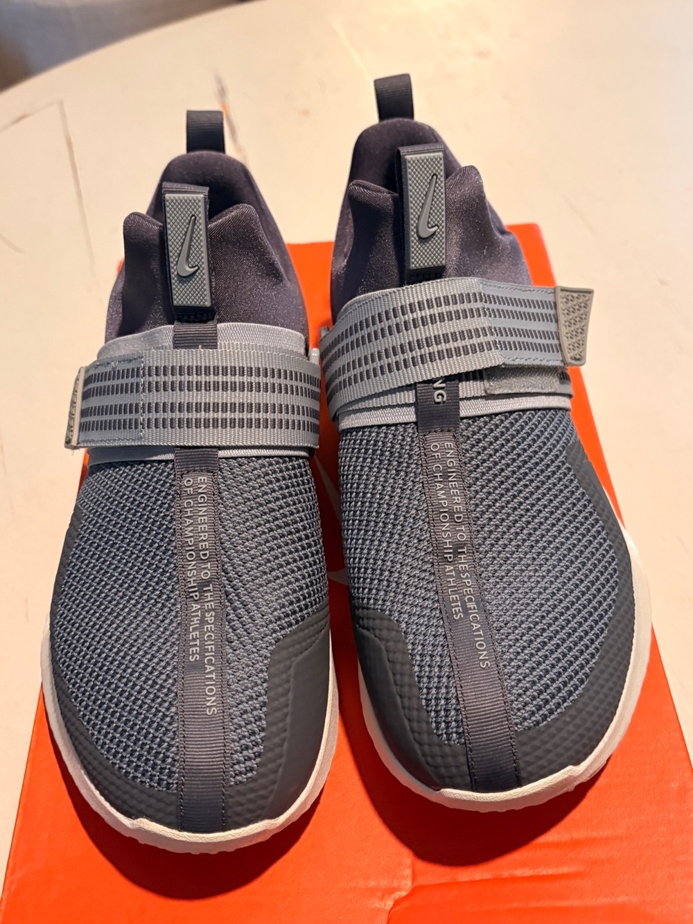Nike Men's Slip-On Sneakers in Dark Gray and Light Gray